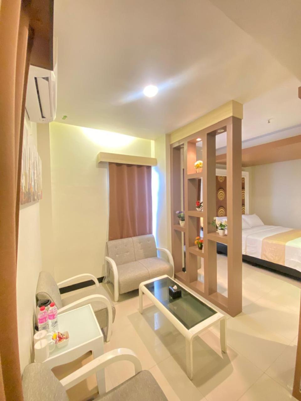 Jle'S Hotel Манадо Экстерьер фото